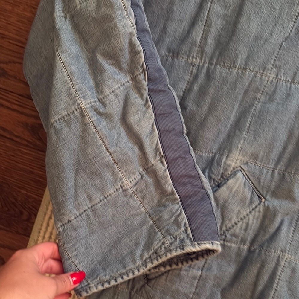 Free People Quilted Denim Blue Jean Jacket with Navy Trim - Picture 3 of 7